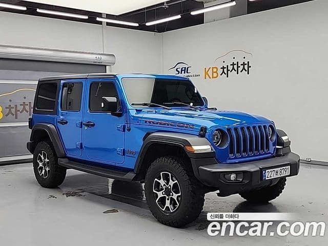 Jeep Wrangler 2023 — ფოტო 18/18