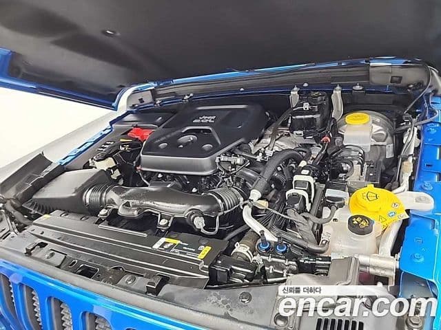 Jeep Wrangler 2023 — ფოტო 4/18