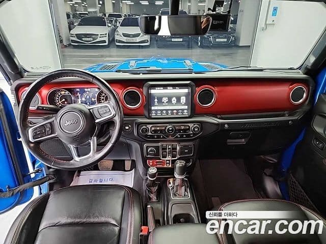 Jeep Wrangler 2023 — ფოტო 9/18