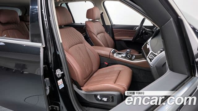 BMW X5 2022 — Photo 17/20