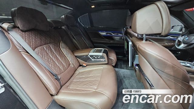 BMW 7 Series 2020 — Photo 4/20
