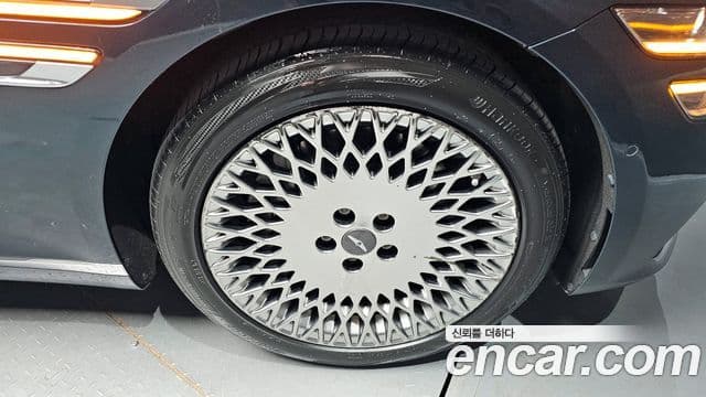 Genesis Electrified G80 2021 — Şəkil 4/20