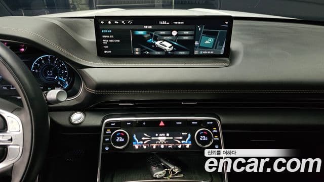 Genesis GV80 2023 — ფოტო 19/20