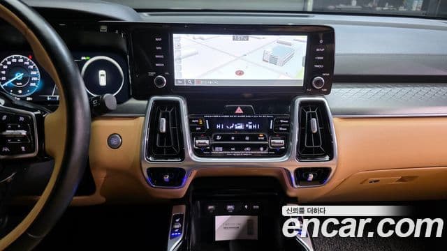 Kia Sorento 2022 — фото 17 из 20
