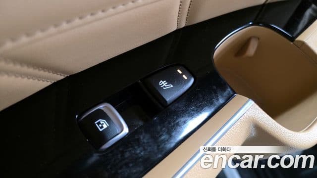 Kia Sorento 2022 — Şəkil 19/20