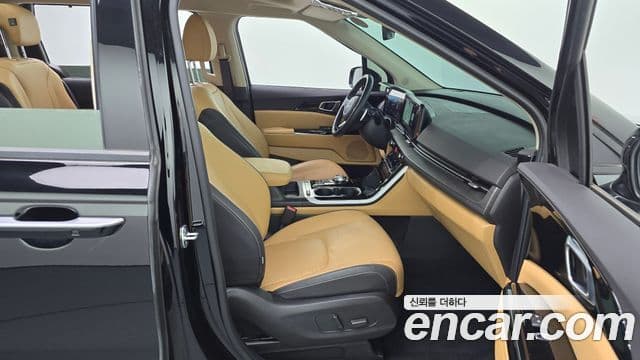 Kia Carnival 2021 — Şəkil 11/20