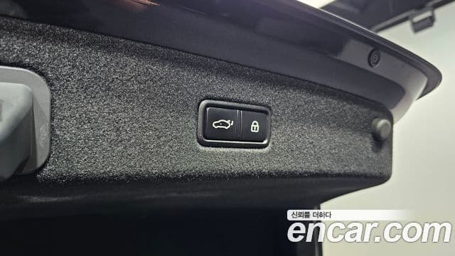 Kia The K9 2018 — Şəkil 18/20