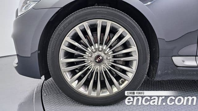 Kia The K9 2018 — Şəkil 19/20