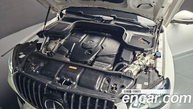 Mercedes-Benz GLS-Class 2022 — Photo 13/20