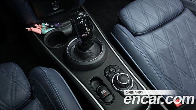 Mini Cooper S Countryman 2022 — ფოტო 9/20