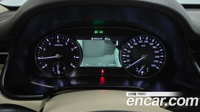 Kia The K9 2022 — ფოტო 8/20