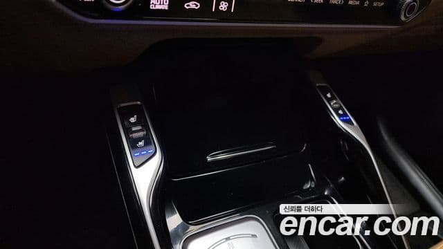 Kia Sorento 2024 — Şəkil 17/20