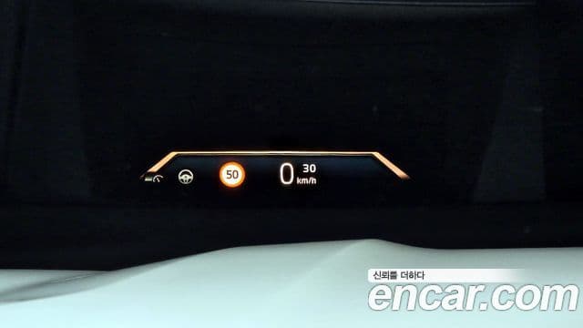 BMW X7 2023 — ფოტო 17/20