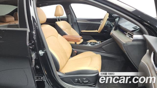 Kia K5 2021 — ფოტო 11/20