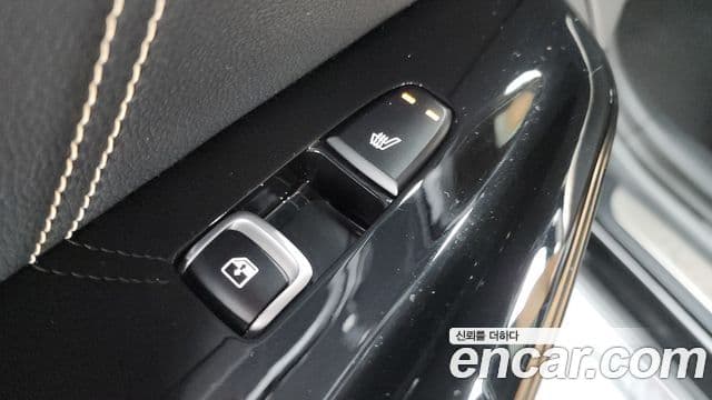 Kia K5 2021 — ფოტო 19/20