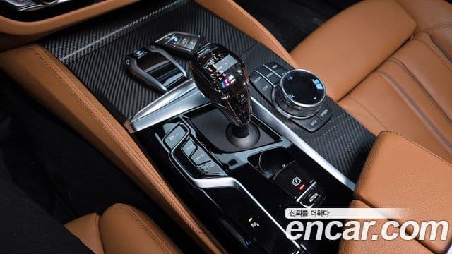 BMW 5 Series 2022 — фото 9 из 20