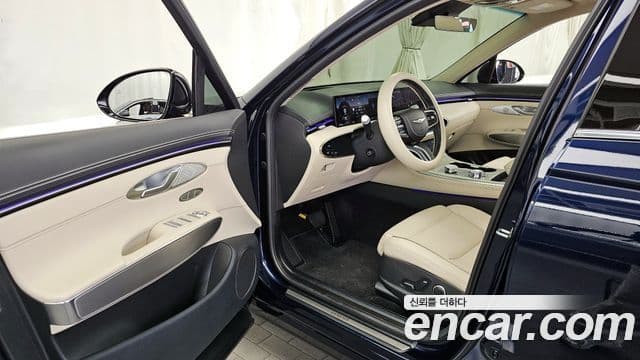 Genesis GV70 2024 — ფოტო 10/20