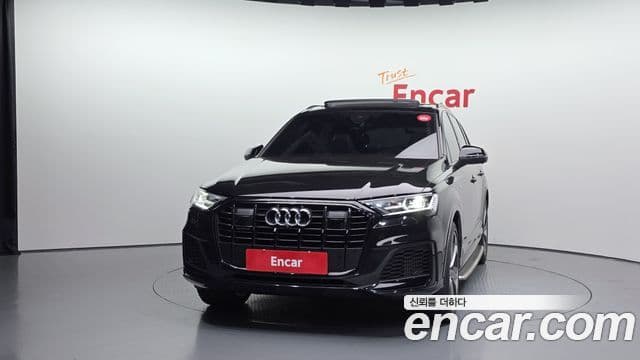 Audi Q7 2022 — Şəkil 3/20