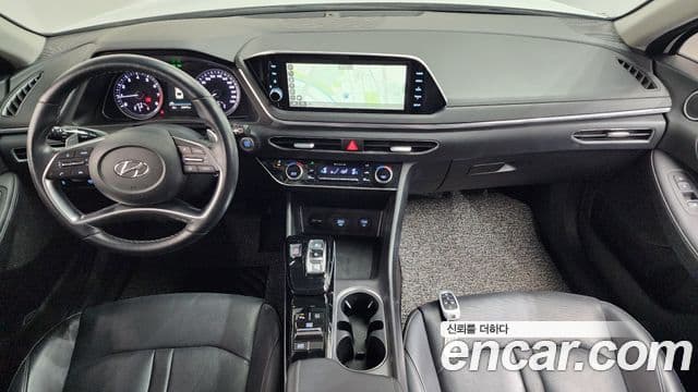 Hyundai Sonata 2021 — ფოტო 7/20