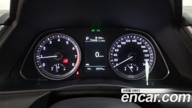 Hyundai Sonata 2021 — ფოტო 8/20