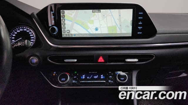 Hyundai Sonata 2021 — ფოტო 15/20