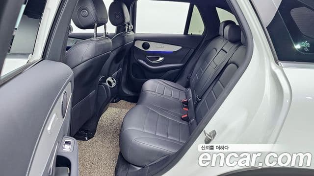 Mercedes-Benz GLC-Class 2021 — ფოტო 11/20