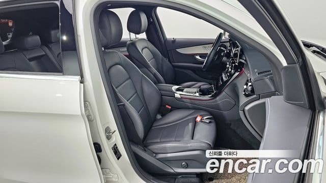 Mercedes-Benz GLC-Class 2021 — ფოტო 12/20