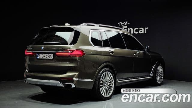 BMW X7 2022 — ფოტო 2/20