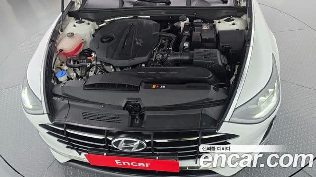 Hyundai Sonata Hybrid 2020 — ფოტო 5/20
