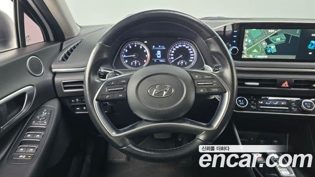 Hyundai Sonata Hybrid 2020 — ფოტო 8/20