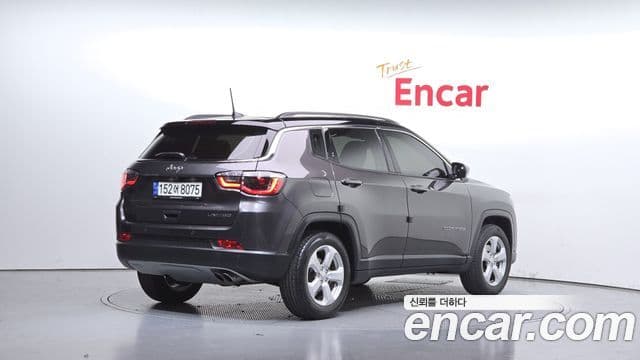 Jeep Compass 2021 — ფოტო 2/20