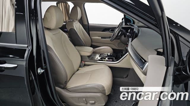Kia Carnival 2021 — Şəkil 12/20