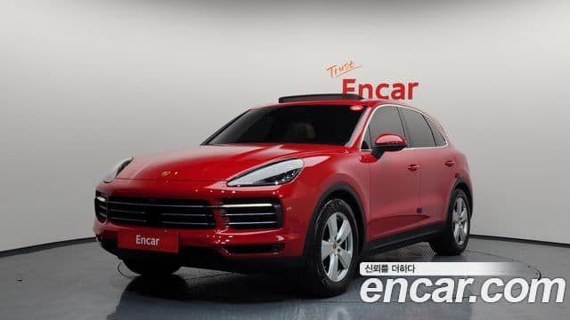 Porsche Cayenne 2023 — ფოტო 1/20