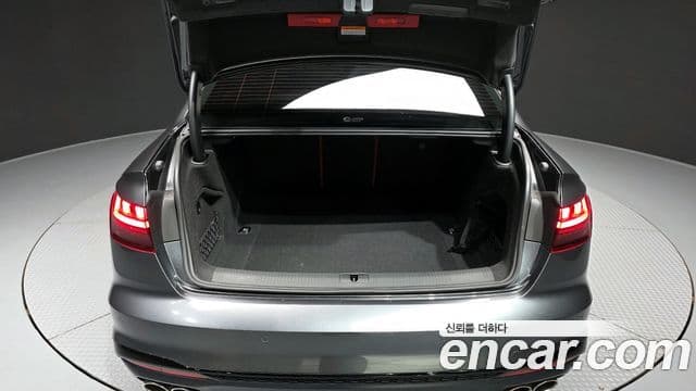 Audi S4 2023 — ფოტო 13/20