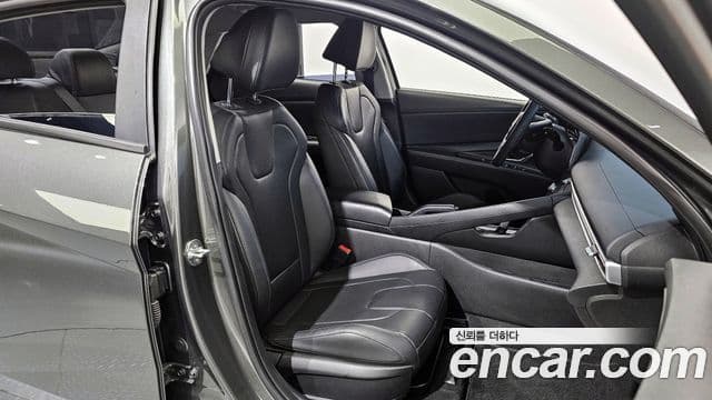 Hyundai The New Avante Hybrid 2020 — ფოტო 5/20