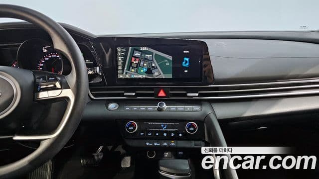 Hyundai The New Avante Hybrid 2020 — ფოტო 2/20