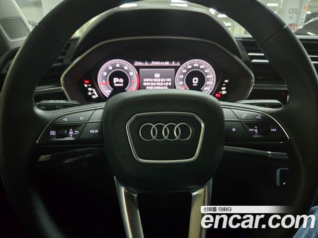 Audi Q3 2025 — Photo 14/20