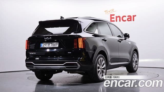 Kia Sorento 2023 — Şəkil 2/20