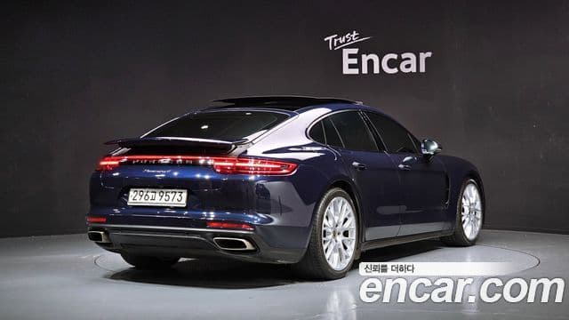 Porsche Panamera 2020 — Şəkil 2/20