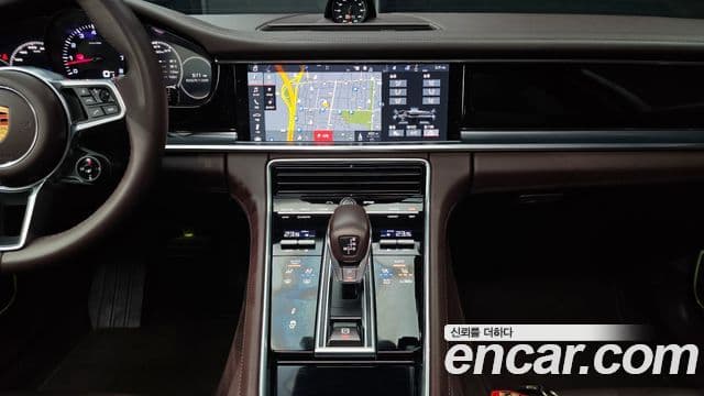 Porsche Panamera 2020 — Şəkil 14/20