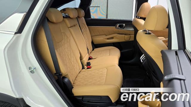 Kia Sorento 2021 — Фото 12/20