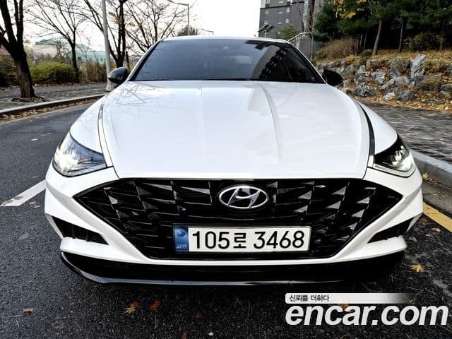 Hyundai Sonata 2021 — ფოტო 1/20