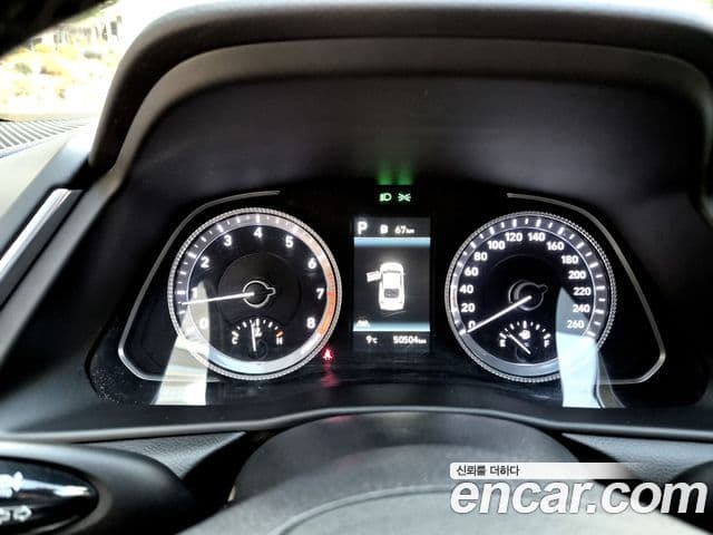Hyundai Sonata 2021 — ფოტო 15/20
