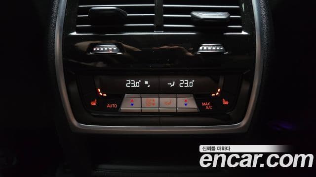 BMW X5 2022 — Photo 12/20