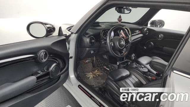 Mini Cooper S 2021 — Şəkil 10/20