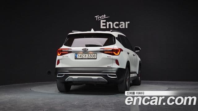 Kia Seltos 2020 — ფოტო 4/20