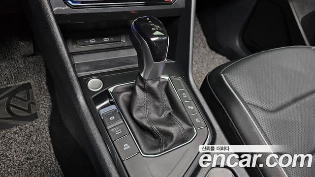 Volkswagen Tiguan Allspace 2022 — Şəkil 8/20