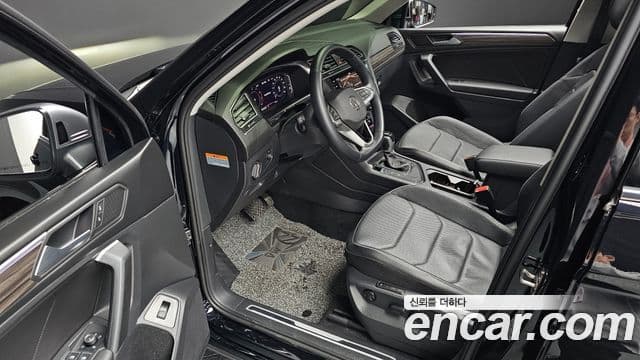 Volkswagen Tiguan Allspace 2022 — Şəkil 10/20