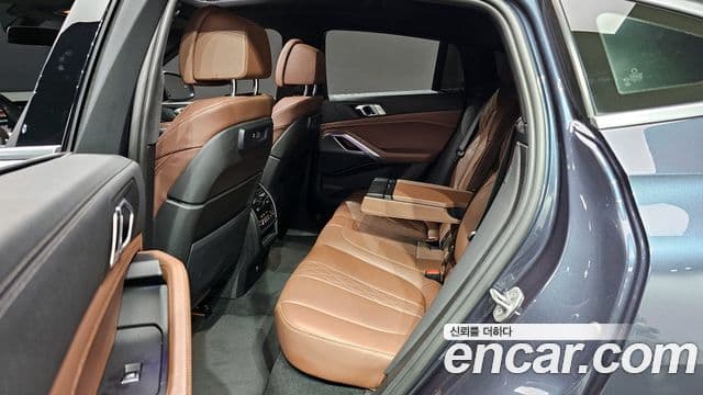 BMW X6 2022 — ფოტო 12/20