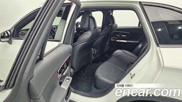 Mercedes-Benz GLC-Class 2025 — Фото 12/20